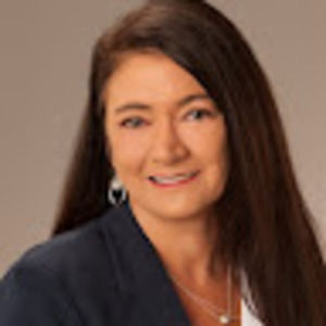 Meet your Posher, Lisa storms-